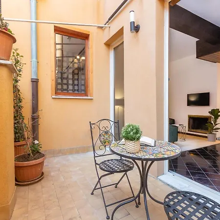 Daire Borgo Terrace By In Roma